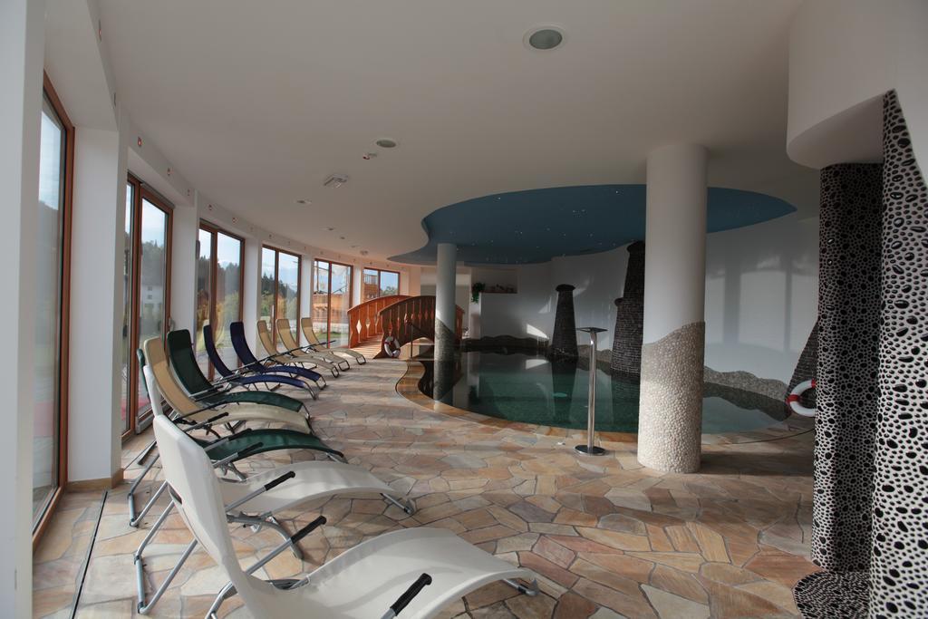 Hotel Belvedere Wellness & Family バゼルガ・ディ・ピネ エクステリア 写真